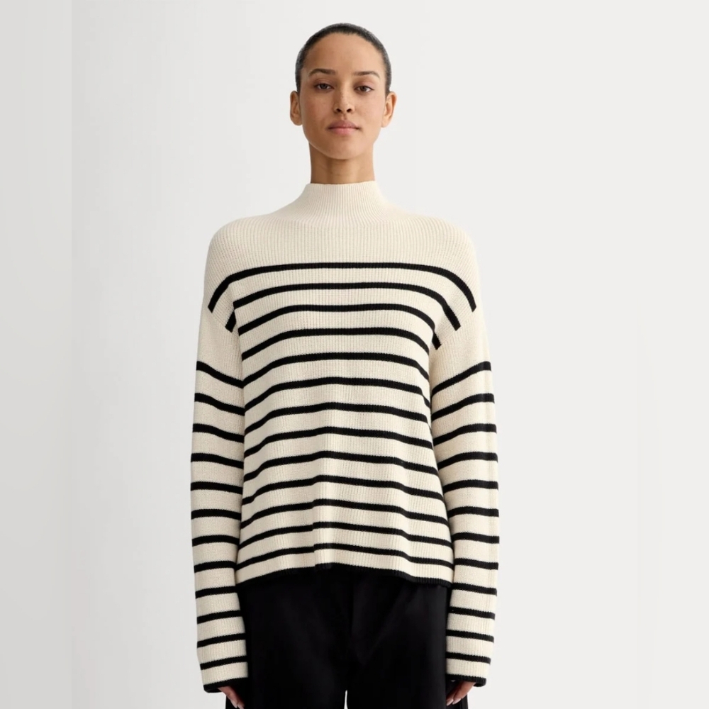 Everlane Slouchy Funnel Neck M